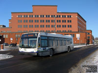 Trois-Rivieres,QC - Soci�t� de transport de Trois-Rivieres - STTR 1001
